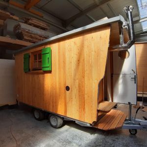 Unterwegs zuhause – der Reisewagen im Schäferstil
